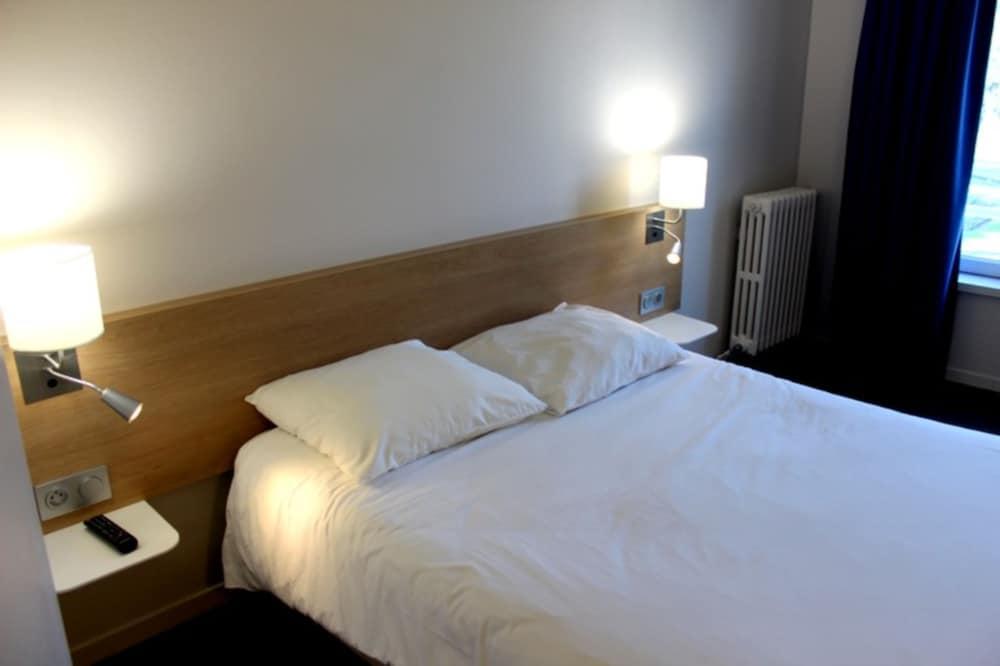Brit Hotel Macon Centre Gare ภายนอก รูปภาพ