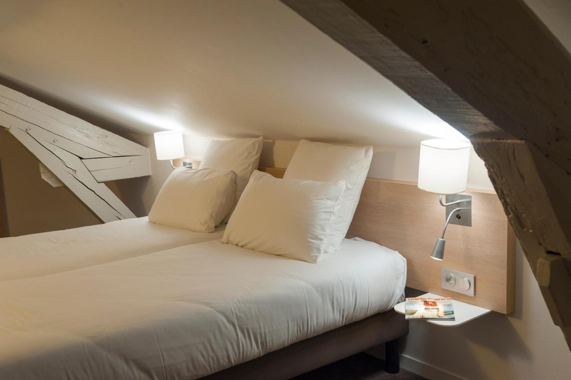 Brit Hotel Macon Centre Gare ภายนอก รูปภาพ