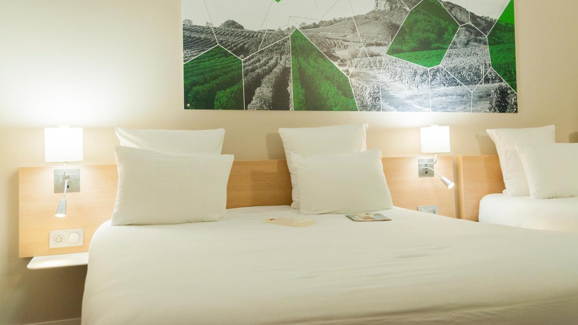 Brit Hotel Macon Centre Gare ภายนอก รูปภาพ