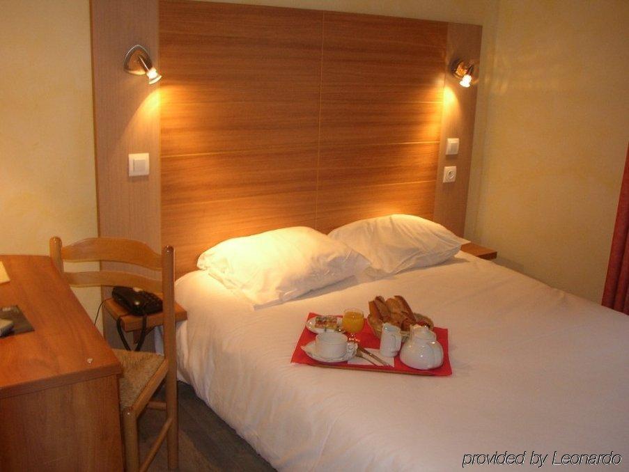 Brit Hotel Macon Centre Gare ห้อง รูปภาพ